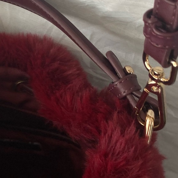 Faux Fur Crossbody  Bag  Red - Picture 12 of 17
